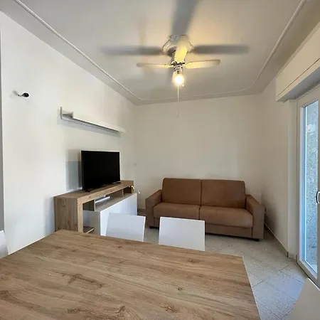House Follonica